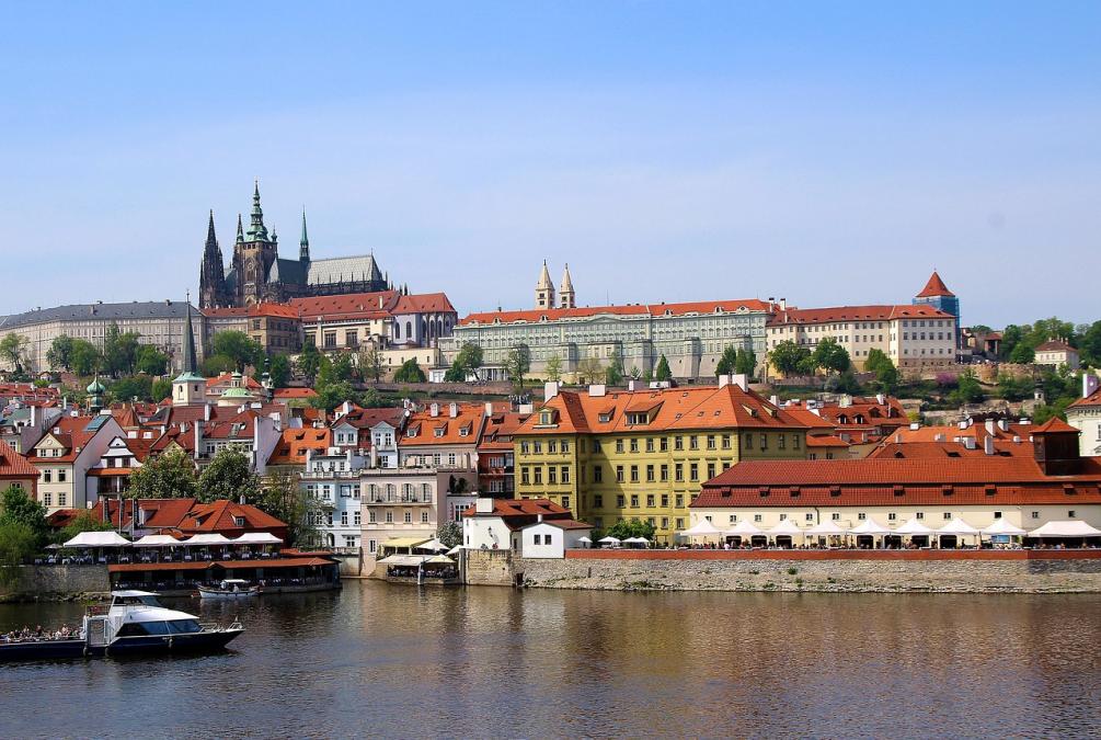 Holidays and work in Europe? Czech Republic will offer visa to Peruvians starting in February 2026