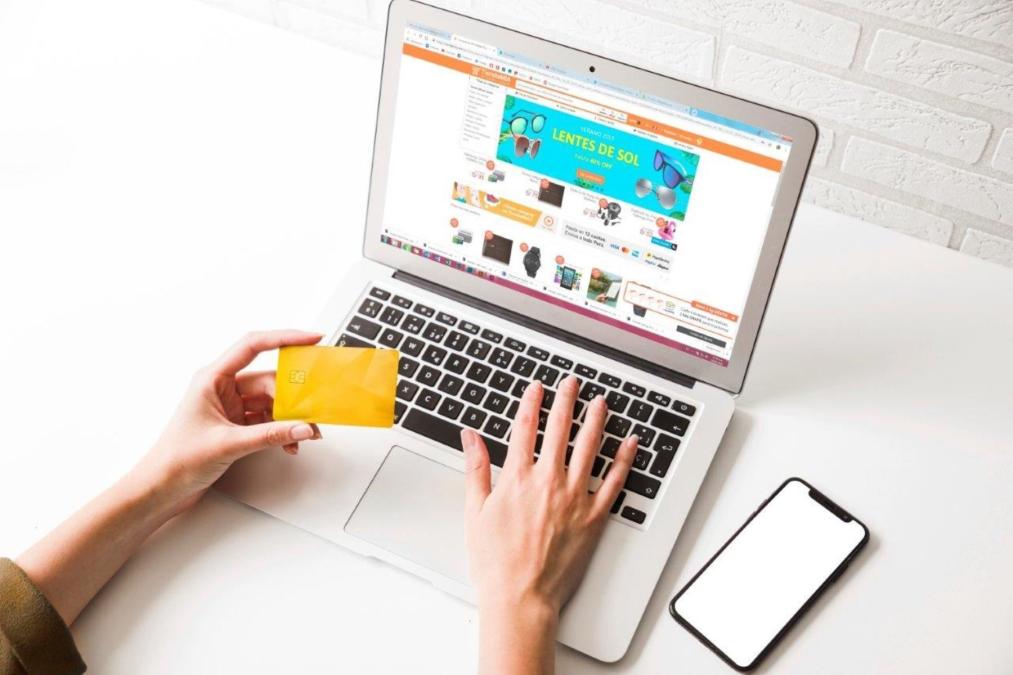 How to protect yourself from digital fraud on high consumption dates?