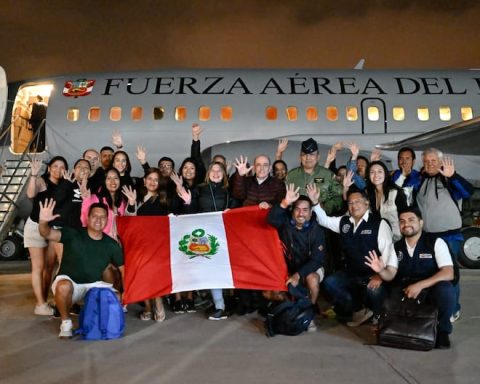 Hurricane Melissa: Presidential plane brings back 24 Peruvians from Jamaica