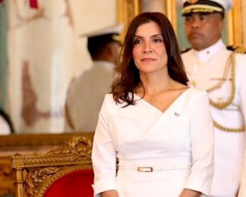 “I already feel at home”: Leah F. Campos takes over as US ambassador to the DR