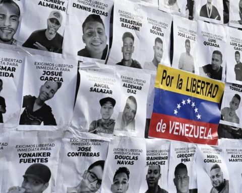 IACHR evaluates forced disappearances in Venezuela, with the presence of Tamara Suju and other human rights defenders
