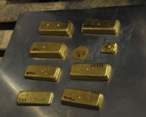 Illegal gold exports would total US$12 billion