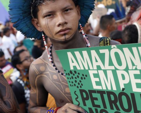In a global march, indigenous people demand punishment for the death of Guarani Kaiowá