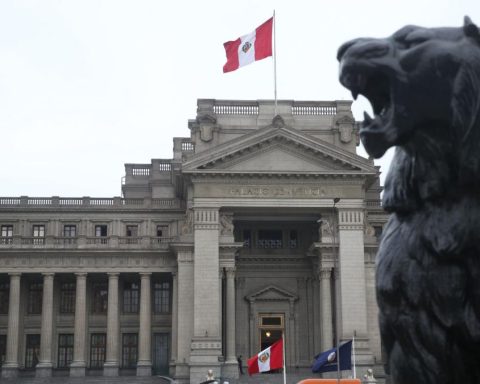 Industrial fishing and conservation can coexist