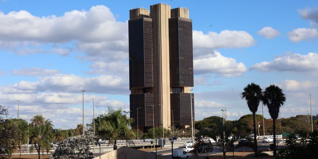 Inflation in 2025 will be below the target ceiling, at 4.45%