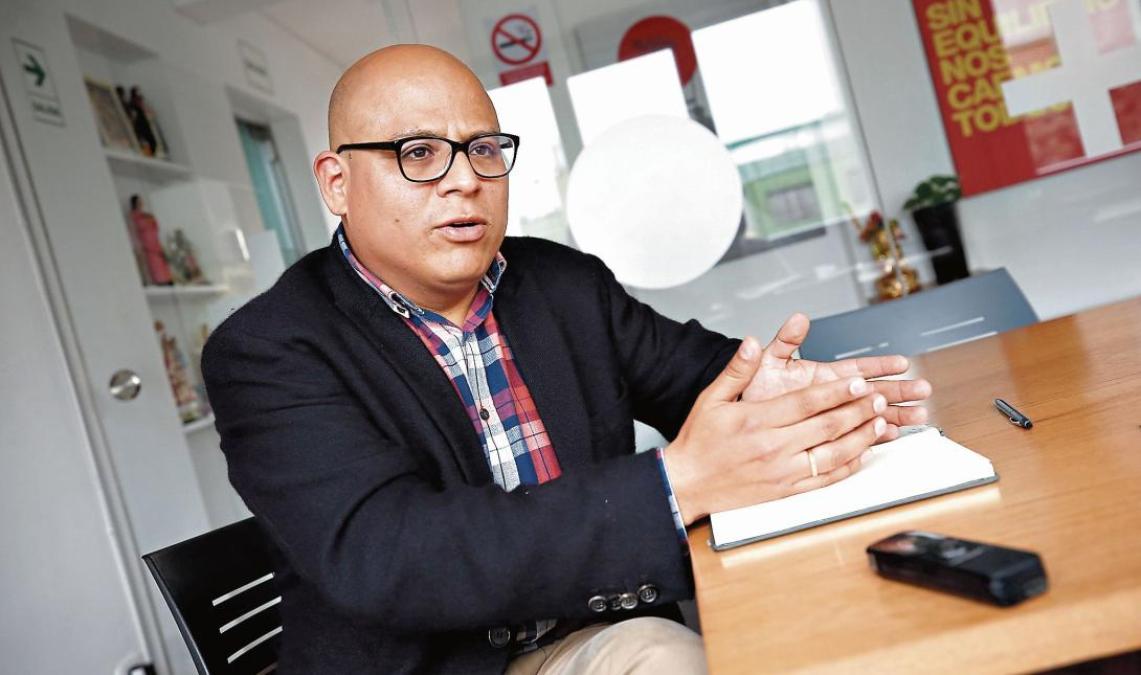 Ipsos survey. Voters are looking for something different, says analyst José Carlos Requena