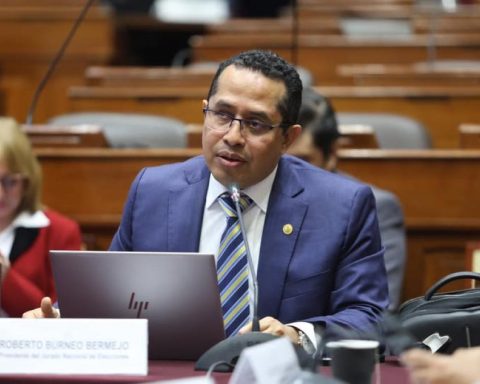 JNE asks the Executive for S/553 million for general elections in 2026