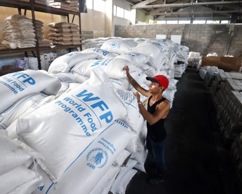 Japan donates one million dollars in food to Cuba and Vietnam offers four solar parks