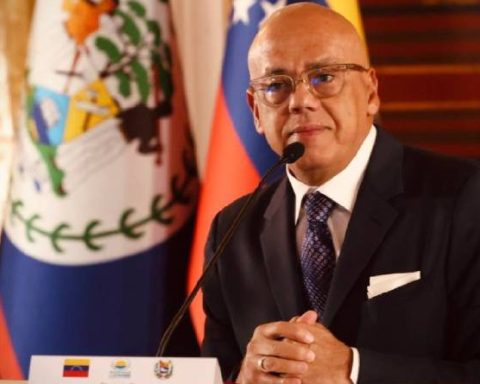 Jorge Rodríguez: Celac 2014 Declaration is being brutally threatened