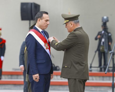 José Jerí is recognized as supreme head of the Armed Forces and PNP