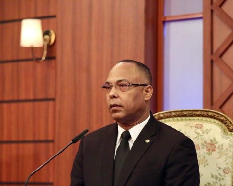 Juez aspirante a la Suprema Corte alerta sobre riesgos para la democracia por falta de justicia