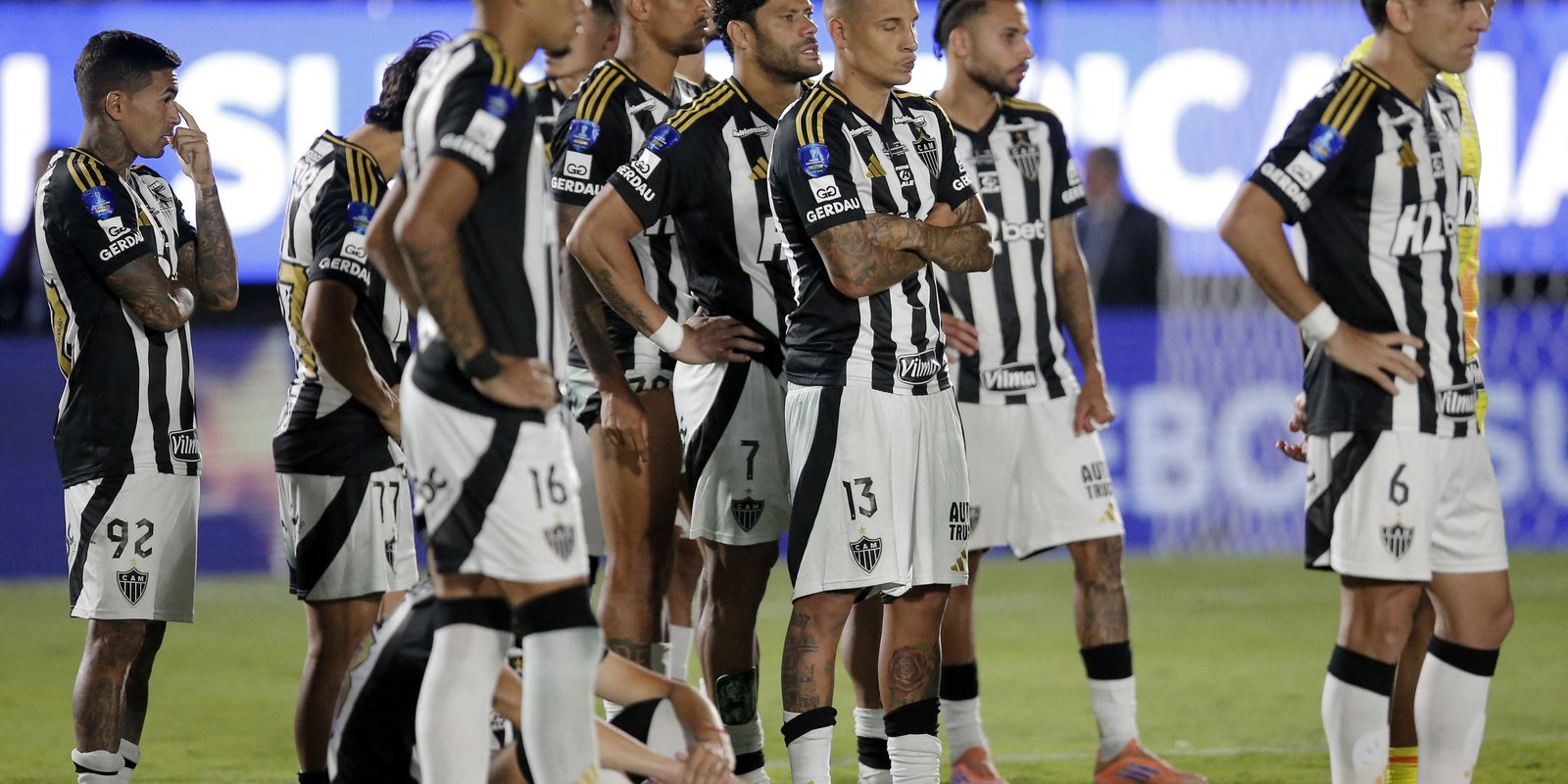 Lanús beats Atlético-MG on penalties and is two-time South American champion
