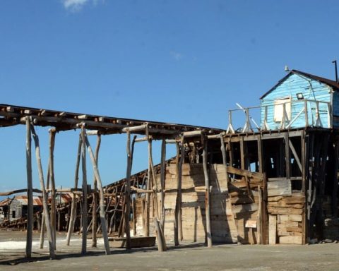 Las Salinas de Baní: De próspera industria de la sal a zona devastada por Melissa y abandonada por trabajadores