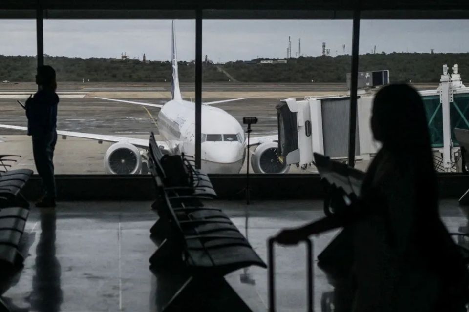 aerolíneas Laser y Estelar