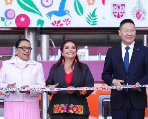 Last section of Metro Line 1 is reopened after more than three years of works