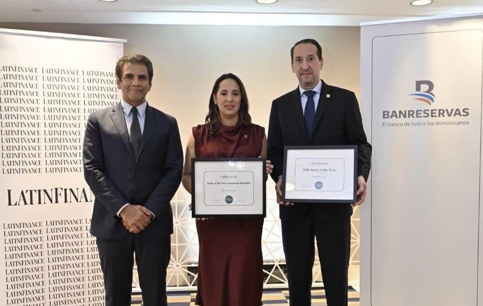LatinFinance premia Banreservas
