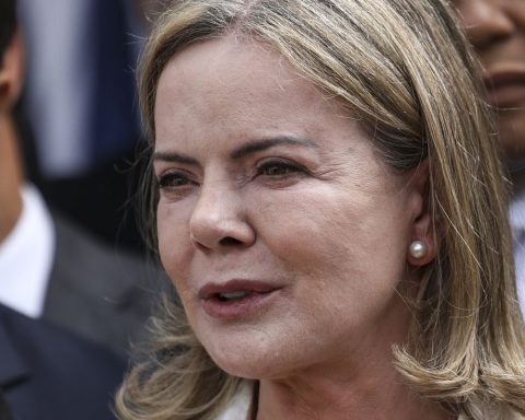 Lula asks ministers for commitment in processing security projects