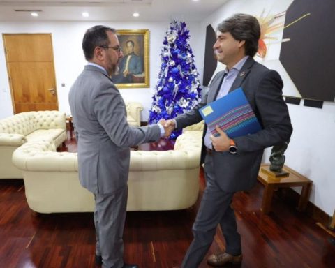 Maduro Administration urges the UN to take a "firm stance" in the face of "threats" from the US