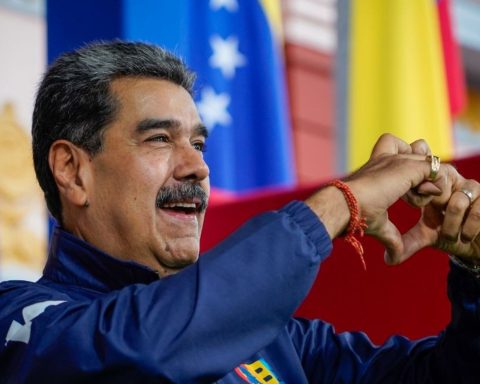 Maduro affirmed that in the north they try to say that in Venezuela "there is a regime, a dictator"