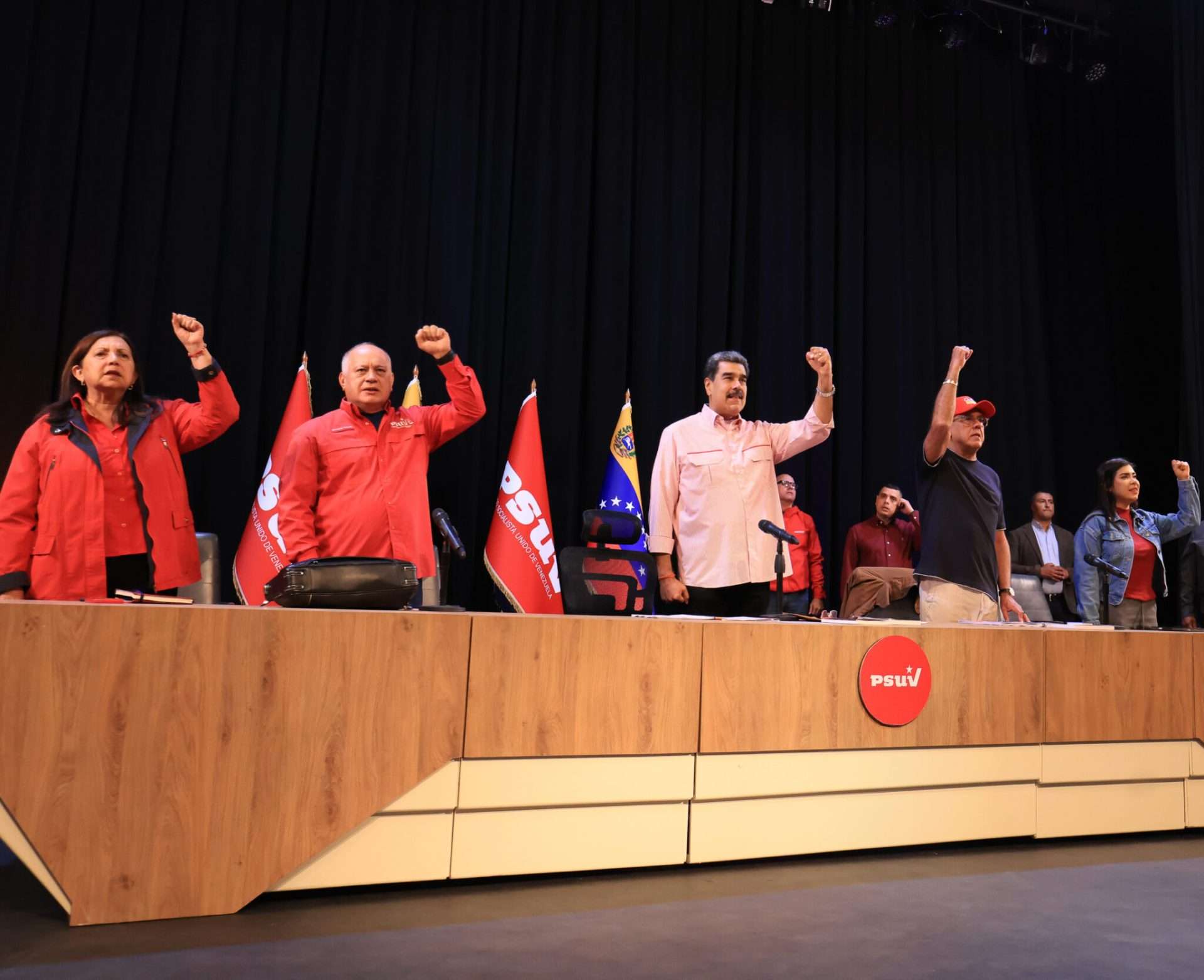 Maduro: if Venezuela were touched it would be a voice of the united people in Latin America