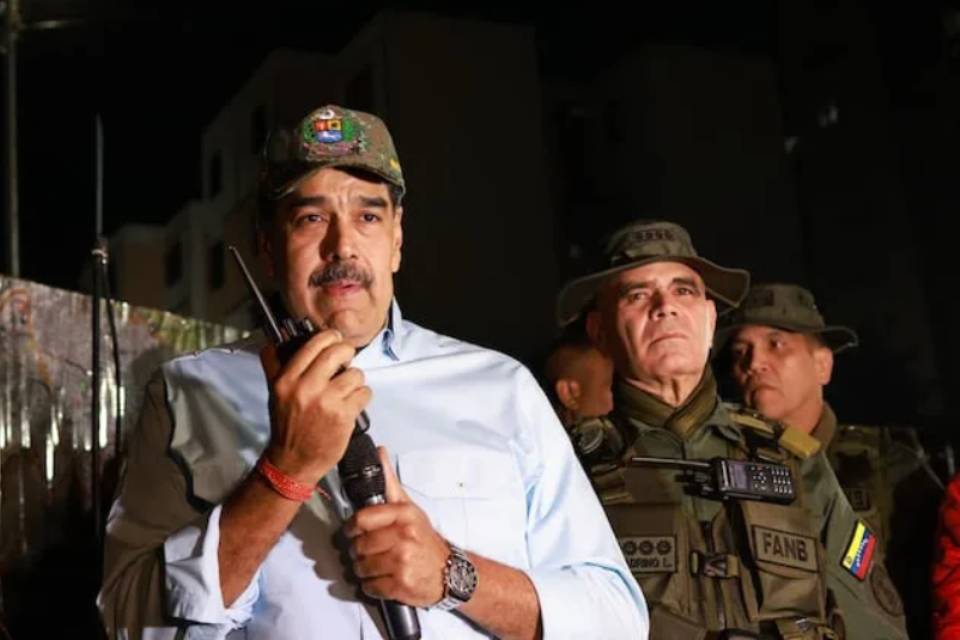 Maduro plans "prolonged resistance" and the US evaluates objectives, says international press