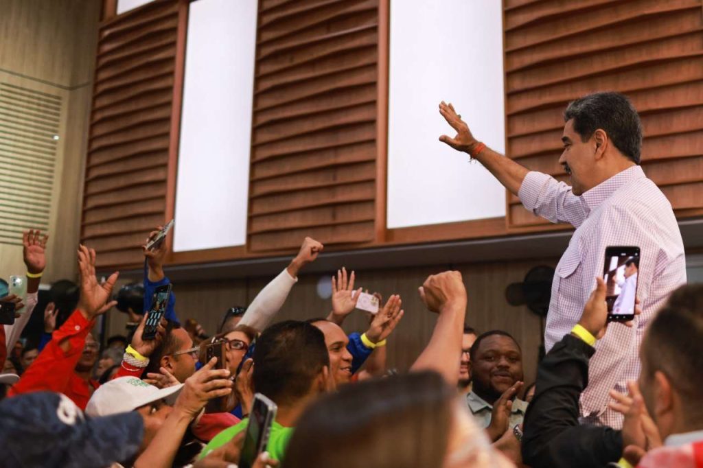 Maduro: the working class is the basis of the country's economy