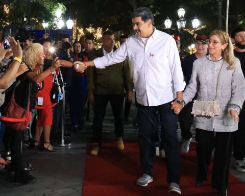 Maduro: we have the strength of a legacy that makes us indestructible