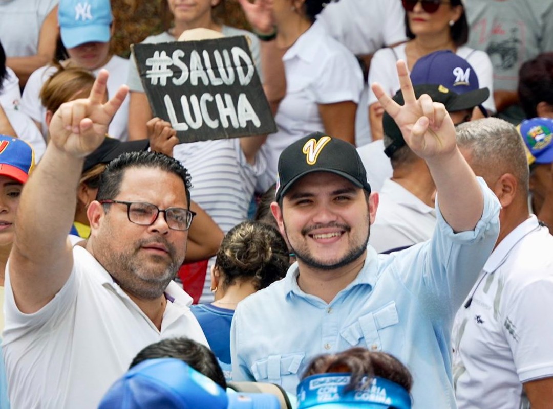 María Corina Machado sends a message to Julio Velazco's son: “Your father and all our prisoners are heroes of democracy and history will recognize it”