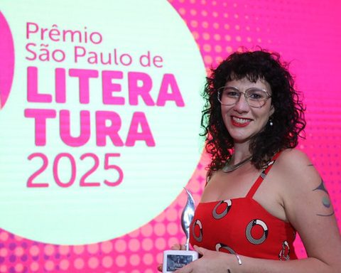 Mariana Salomão Carrara wins São Paulo Literature Prize 2025
