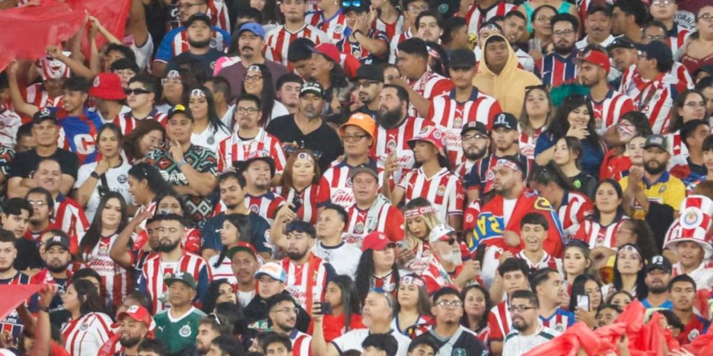 Mexican 'Duotheism': the sacred idyll between the Guadalajara Sports Club and the Virgin of Guadalupe