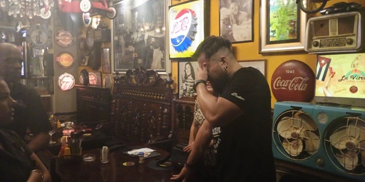 turista, robo, Habana Vieja