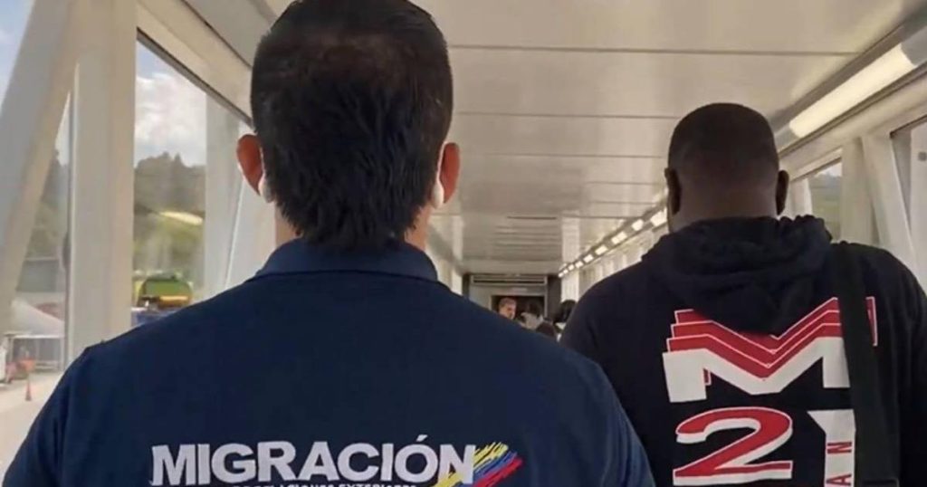 Migration Colombia has denied the entry of 230 foreigners in Cartagena during 2025