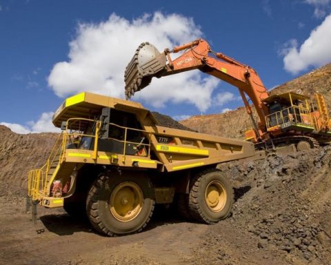 Mining profits grow 52% in third quarter