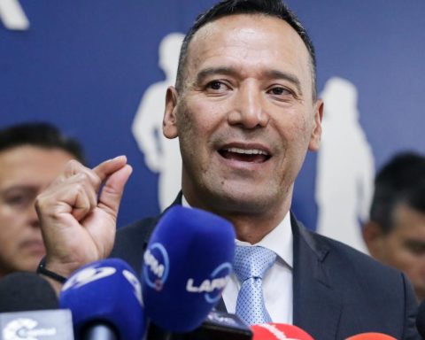 Minister of Defense defends bombing in Guaviare where seven minors died