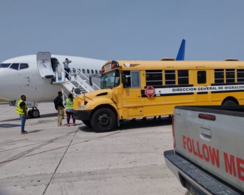 Más de 4,000 dominicanos repatriados en el 2025 desde EE.UU.