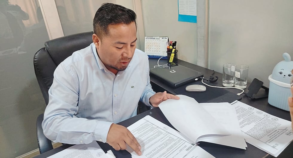 Mothers from the El Tambo Glass of Milk Program were used in proselytizing activities