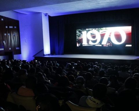 “Nicolás” series will be screened in the country's five thousand 336 communal circuits