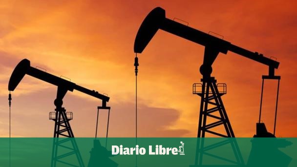 Oil prices rise amid possible end to budget paralysis