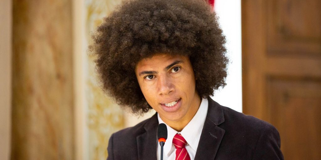 PR deputy filmed in street fight says he suffered racism