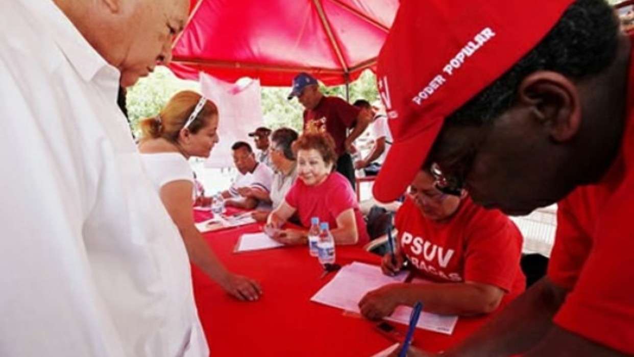 PSUV mobilizes to elect its Comprehensive Base Bolivarian Committees