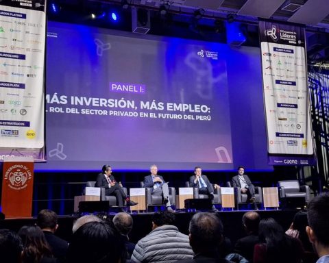 Peru must focus on poverty reduction