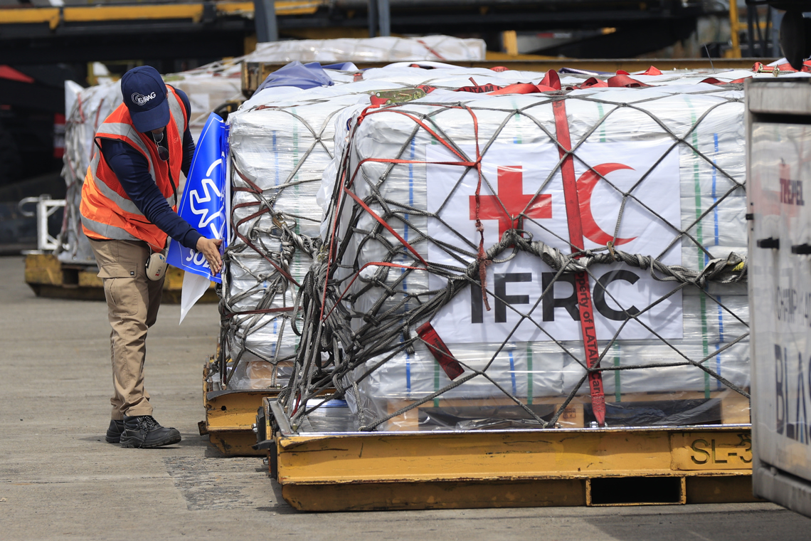 Plane arrives in Cuba with 20 tons of humanitarian aid from the Red Cross after Hurricane Melissa