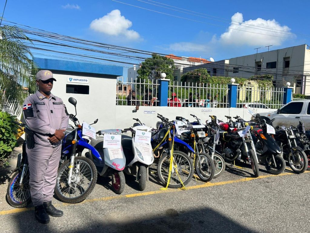 Police detain 25 motorcycles for clandestine races in San Pedro
