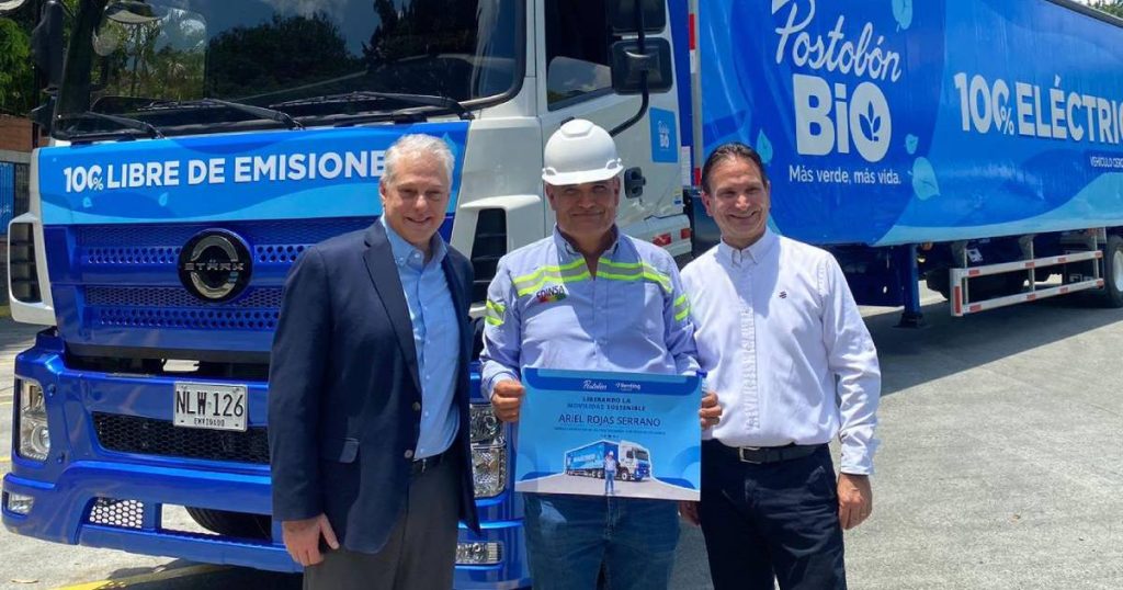 Postobón is recognized by EAFIT thanks to its sustainable mobility program