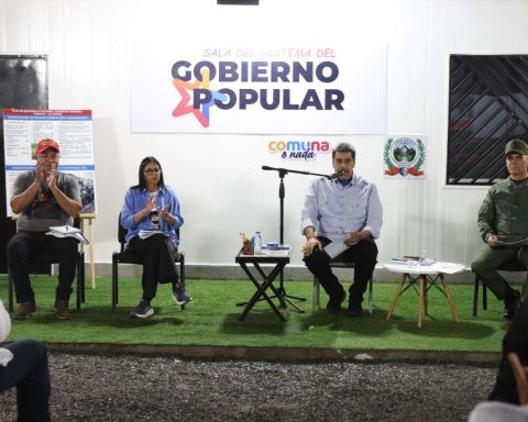 President: Militia weapons park is installed and functioning