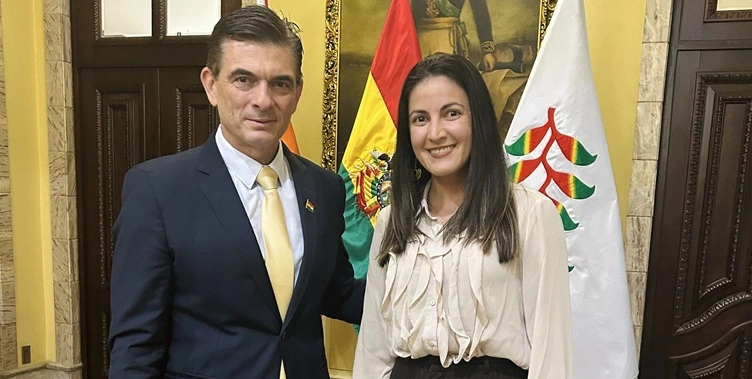 Rosa María Payá, Rodrigo Paz Pereira, Cuba, Bolivia