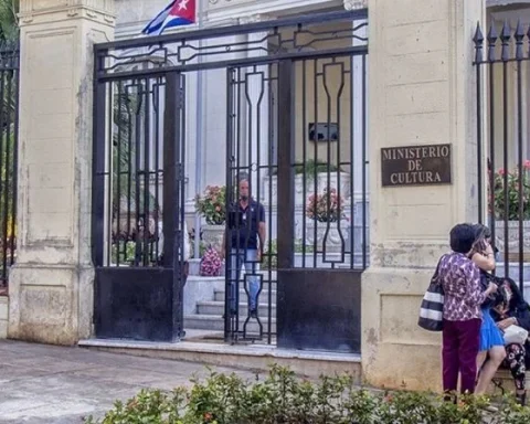 El Ministerio de Cultura de Cuba (MINCULT) ha sido recientemente señalado por un presunto entramado de corrupción