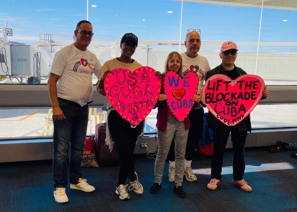 Puentes de Amor and Code Pink call for a collection for solidarity aid to Cuba after the passage of Hurricane Melissa