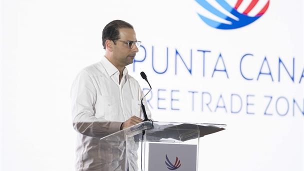 Punta Cana Free Trade Zone: park that operates inside an airport