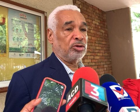 Radhamés Camacho acusa al Gobierno de buscar excusas para no ajustar indexación salarial